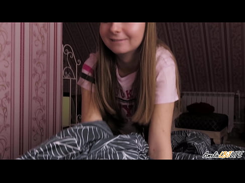 ❤️ Blondie оның BFF-ны терең сорып, аузына шәует алады Порно kk.obuvlisett.ru ﹏